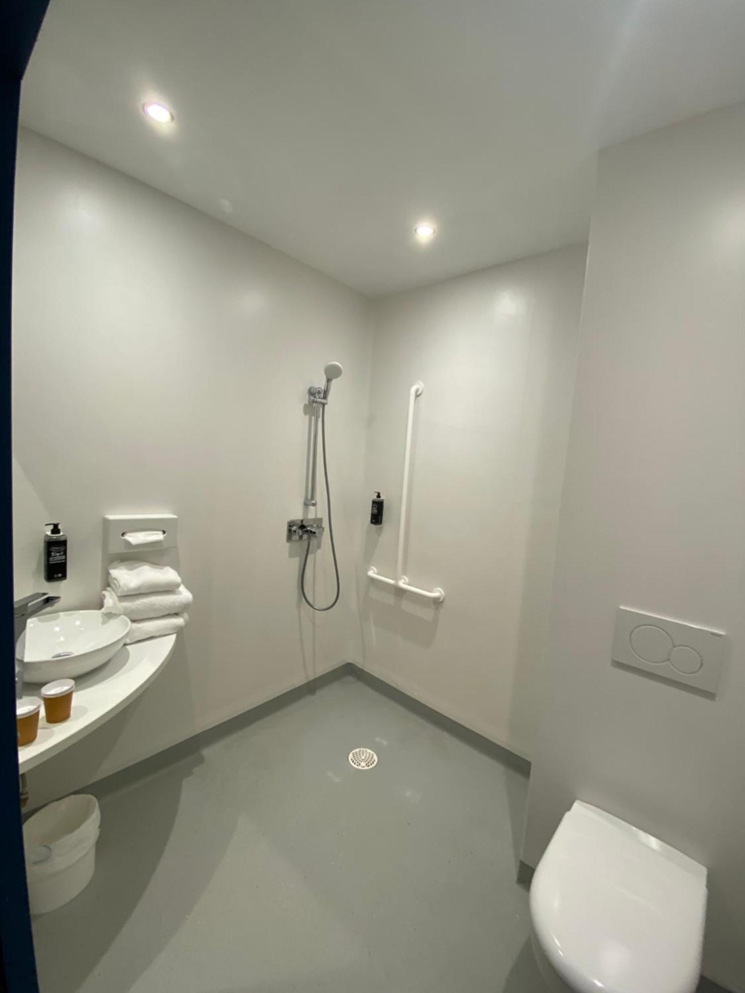 Ibis Budget Loudeac Velodrome 外观 照片