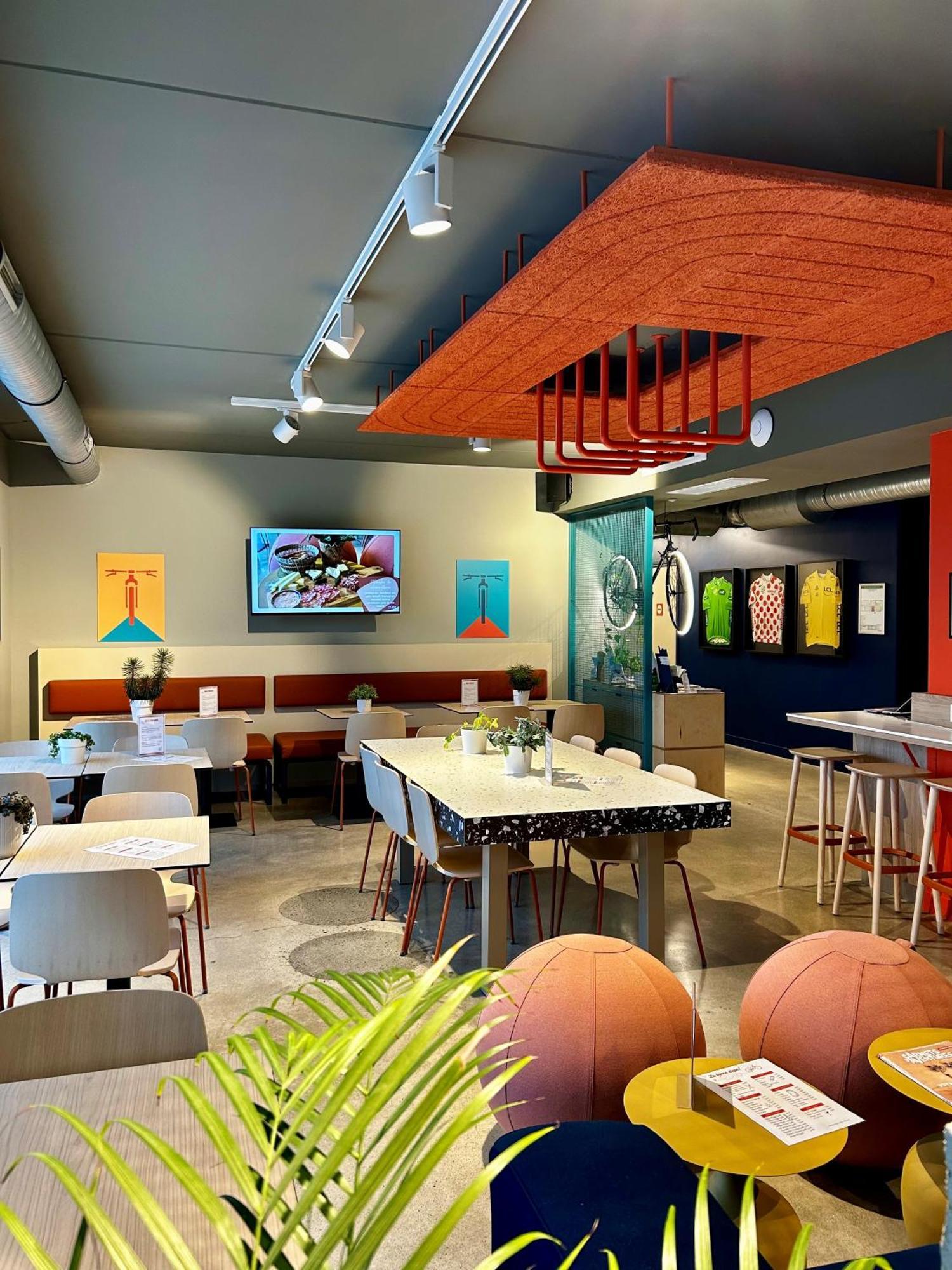 Ibis Budget Loudeac Velodrome 外观 照片